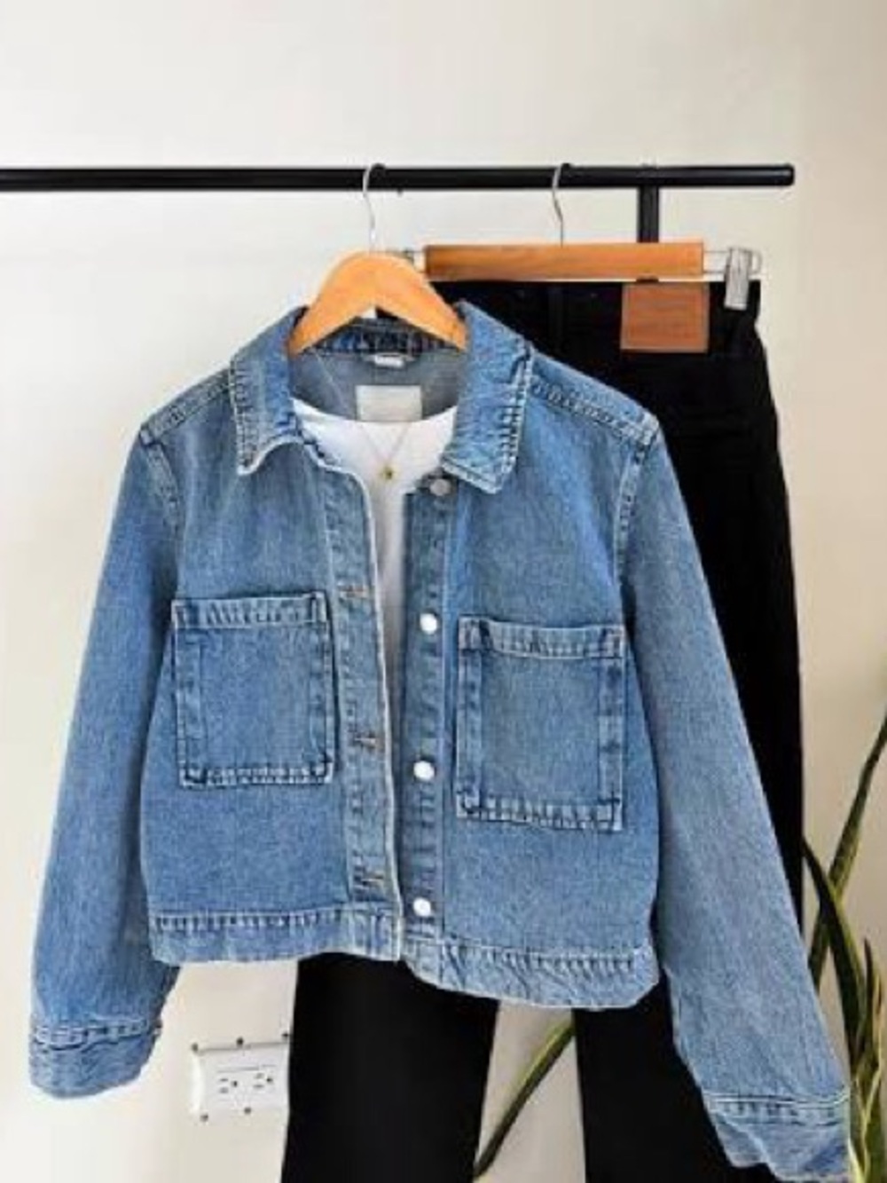 H&M Cropped Denim Jacket